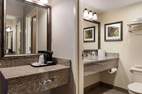Best Western Plus Cedar City image 19