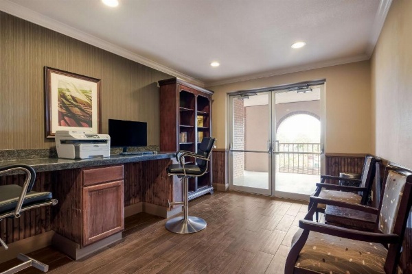 Best Western Plus Cedar City image 22